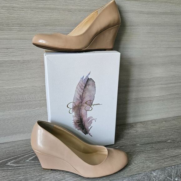Jessica Simpson Womens Sampson Wedge Heel Pump Nude Patent Round Toe Size 7.5 - Picture 1 of 16